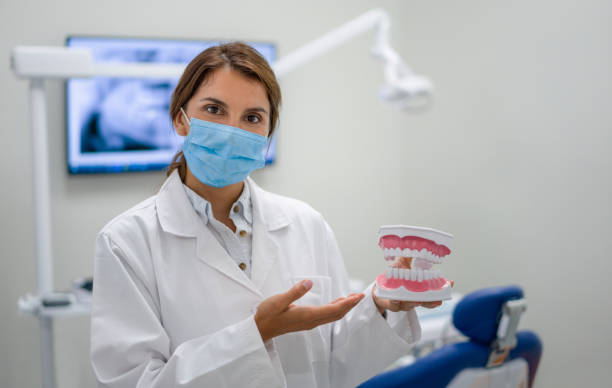 Best Broken or Chipped Tooth Repair in Three Rivers, TX
