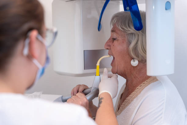 Best Emergency Care for Gum Disease in Three Rivers, TX